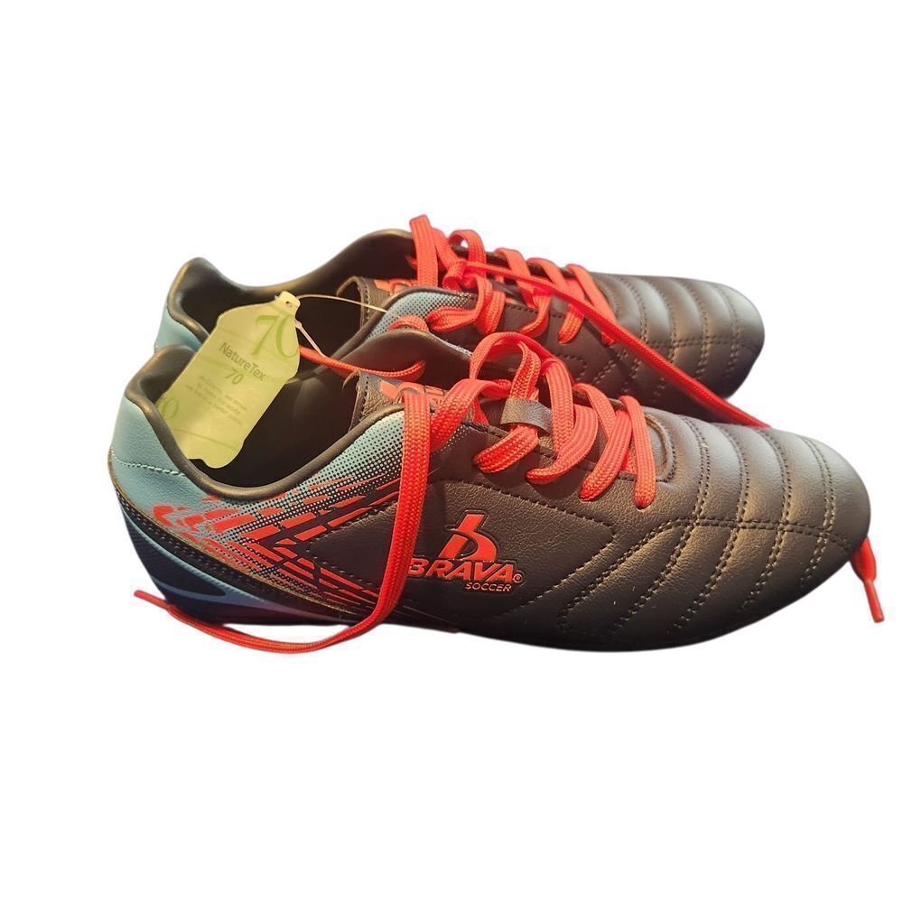 Brava Boys Athletic Soccer Shoes Cleats Size 5 Blue Red NEW - Picture 2 of 6